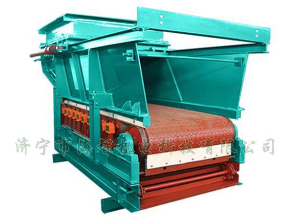 帶式（甲帶）給料機具有運行平穩(wěn)、節(jié)能、環(huán)保等優(yōu)點