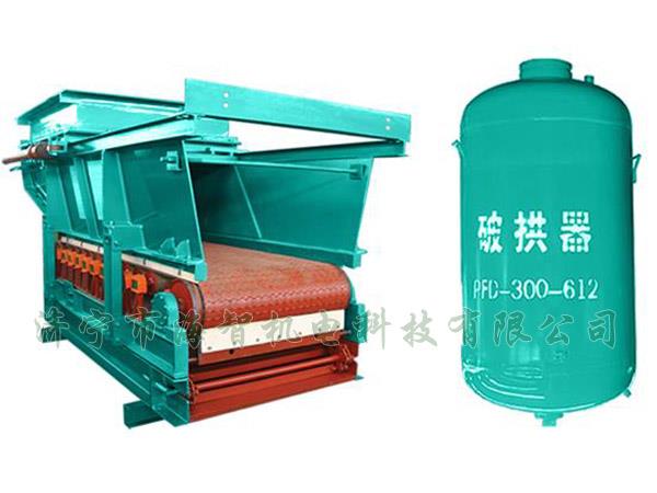 防止在給料機(jī)距離倉口較高的時候，連接段內(nèi)的物料壓實(shí)粘結(jié)成拱或粘壁